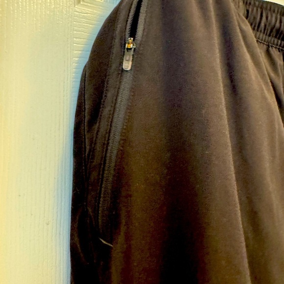 L.L.Bean Multisport Pants Drawstring Lightweight Black Mens XXL 32” Black - Picture 5 of 11